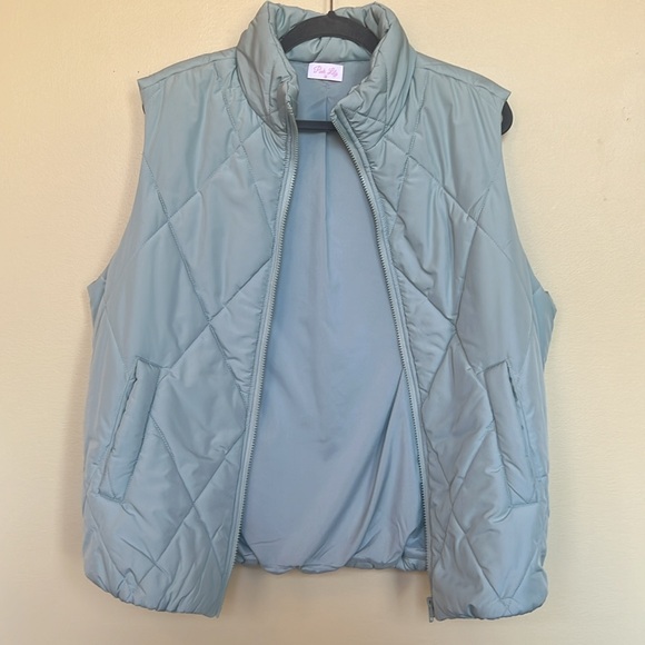 Pink Lily Olive Green Oversized Quilted Puffer Vest Medium - Picture 3 of 5